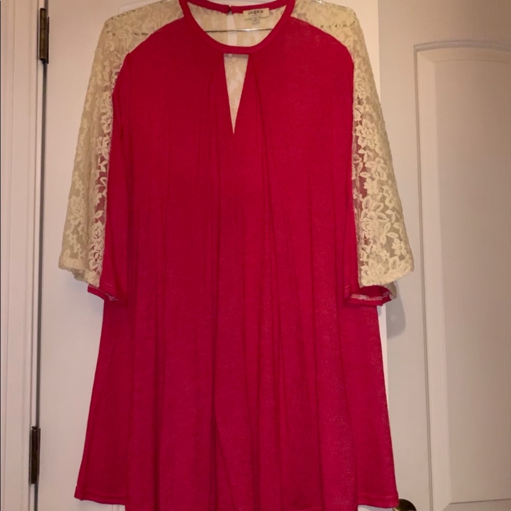 Umgee pink dress with lace